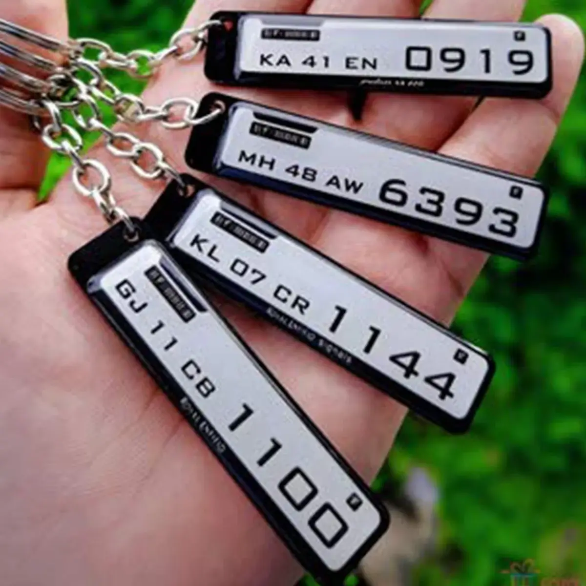 Gel-Customised-Number-Plate-Keychain-black