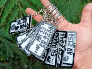 4D-number-plate-keychain-black