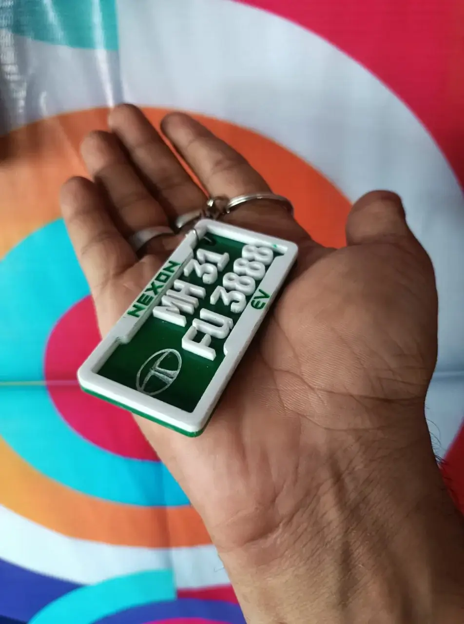 EV-Keychain-green